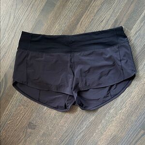 LULULEMON | Speed Up Shorts (Low-rise)